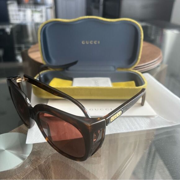 Gucci Fashion Sunglasses in Havana Brown, NWT, Full Inclusion - Picture 15 of 15